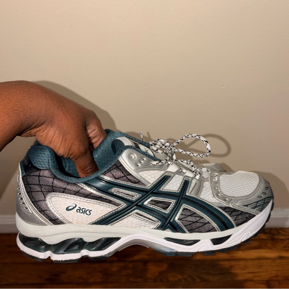 ASICS White/Silver/Green Sneakers